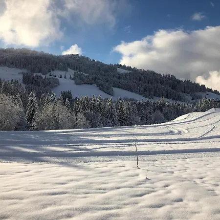 Au Pied Des Pistes Dom wakacyjny Megève