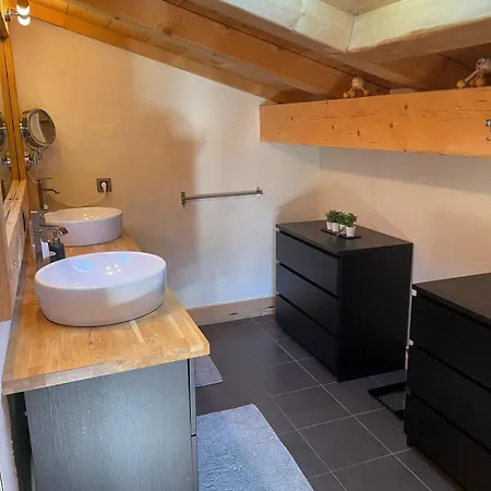 La Pioleute Semesterbostad *