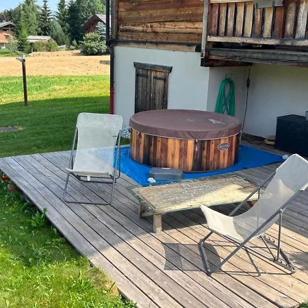 Hébergement de vacances La Pioleute